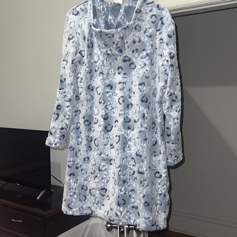 Soft robe - Picture 4 of 4